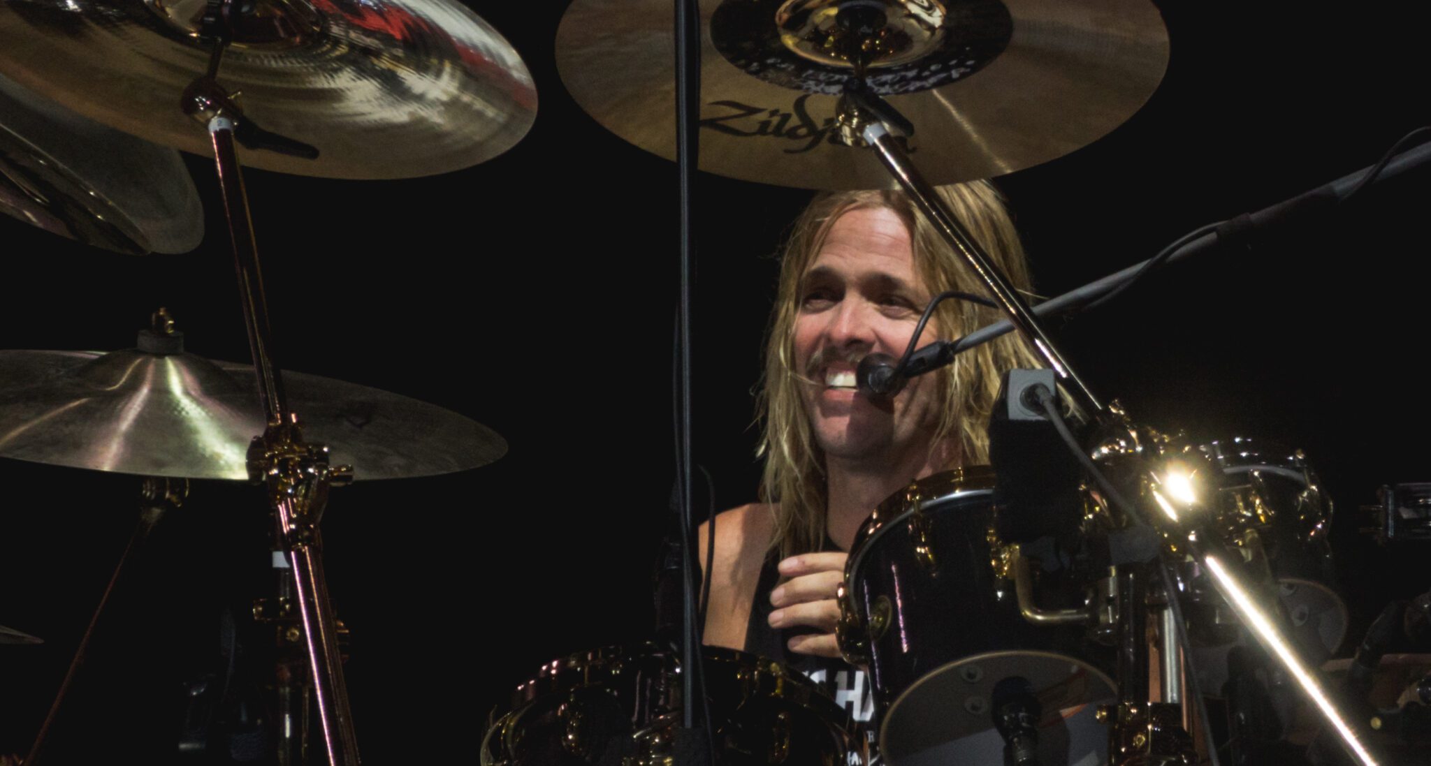 In Memoriam of Taylor Hawkins |ADDICTED